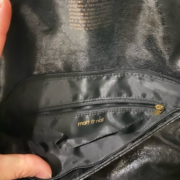 Matt & Nat Vegan Envelope Wristlet - Picture 5 of 5